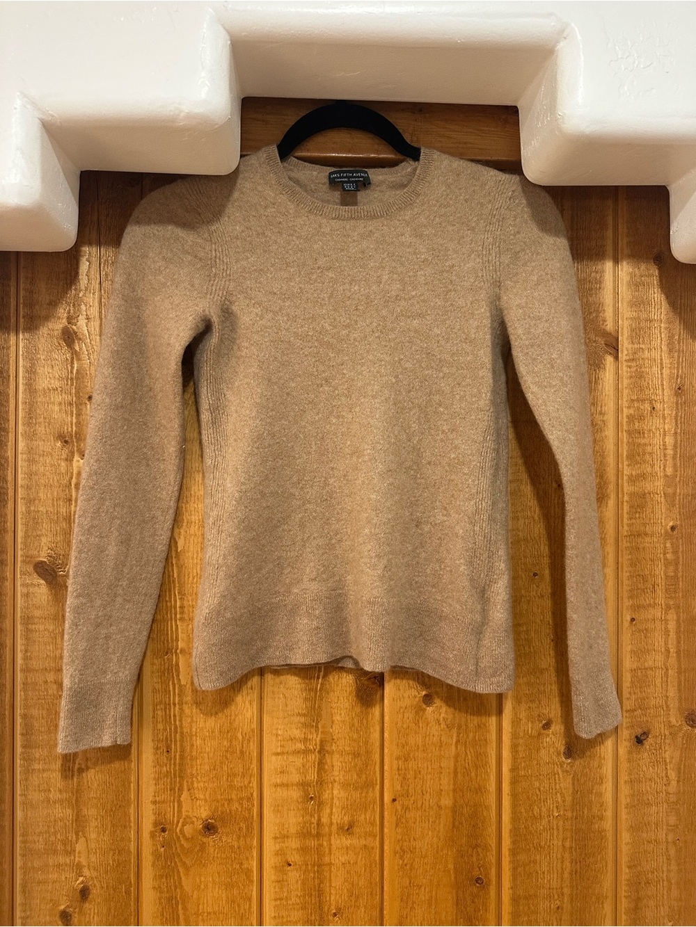 Saks Fifth Avenue 100% Cashmere Beige Crewneck Pullover Sweater Women's Me